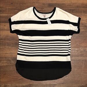 Dressbarn Roz & Ali Black and White Striped Top - Women’s XL